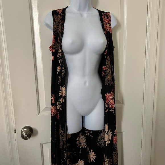 Biaggi Flowers Wrapped Dress Size Small - Picture 5 of 7